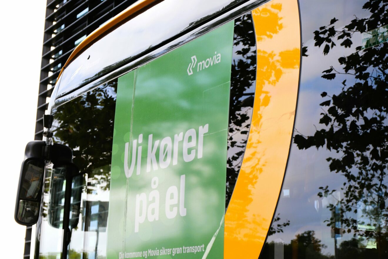 Busser og tog kører uændret i 2024 trods stigende udgifter