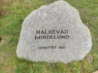 Grundlovsdag og sti fejres i Halkevad Mindelund