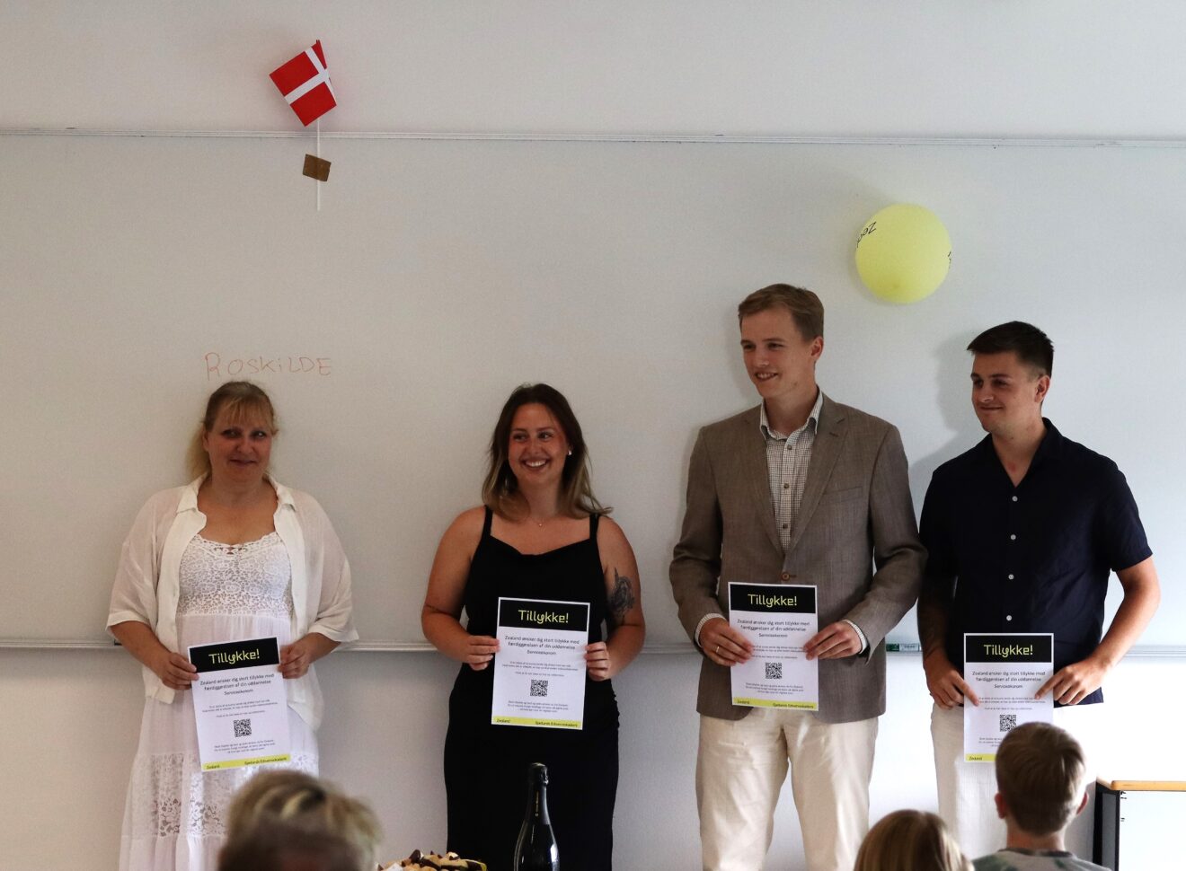 God stemning og champagnepropper